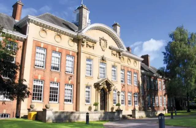 英国北安普顿大学QS世界排名